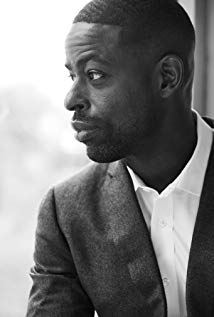 How tall is Sterling K Brown?